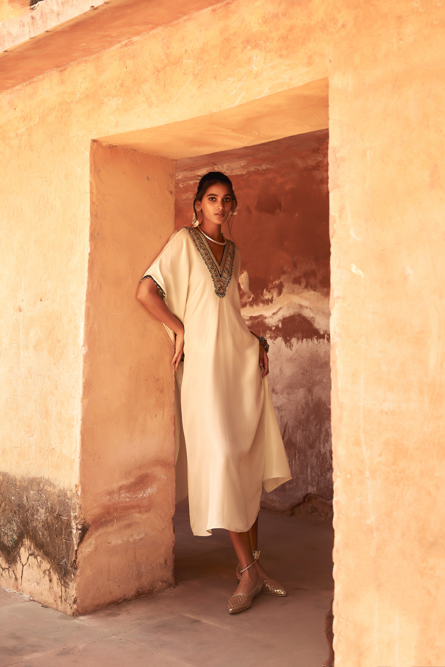 Ivory V Neck Long Kaftan Set