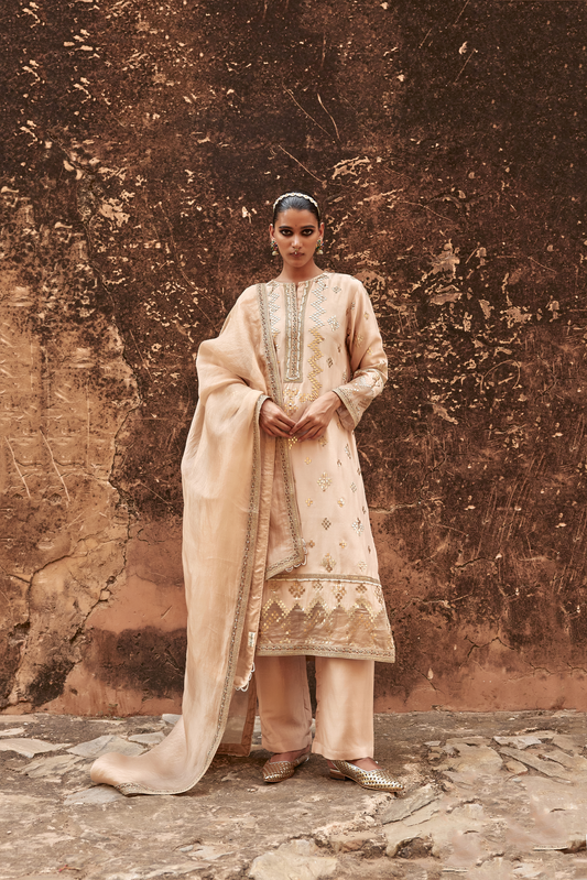 Chanderi Copper Geometric Gota Kurta Set