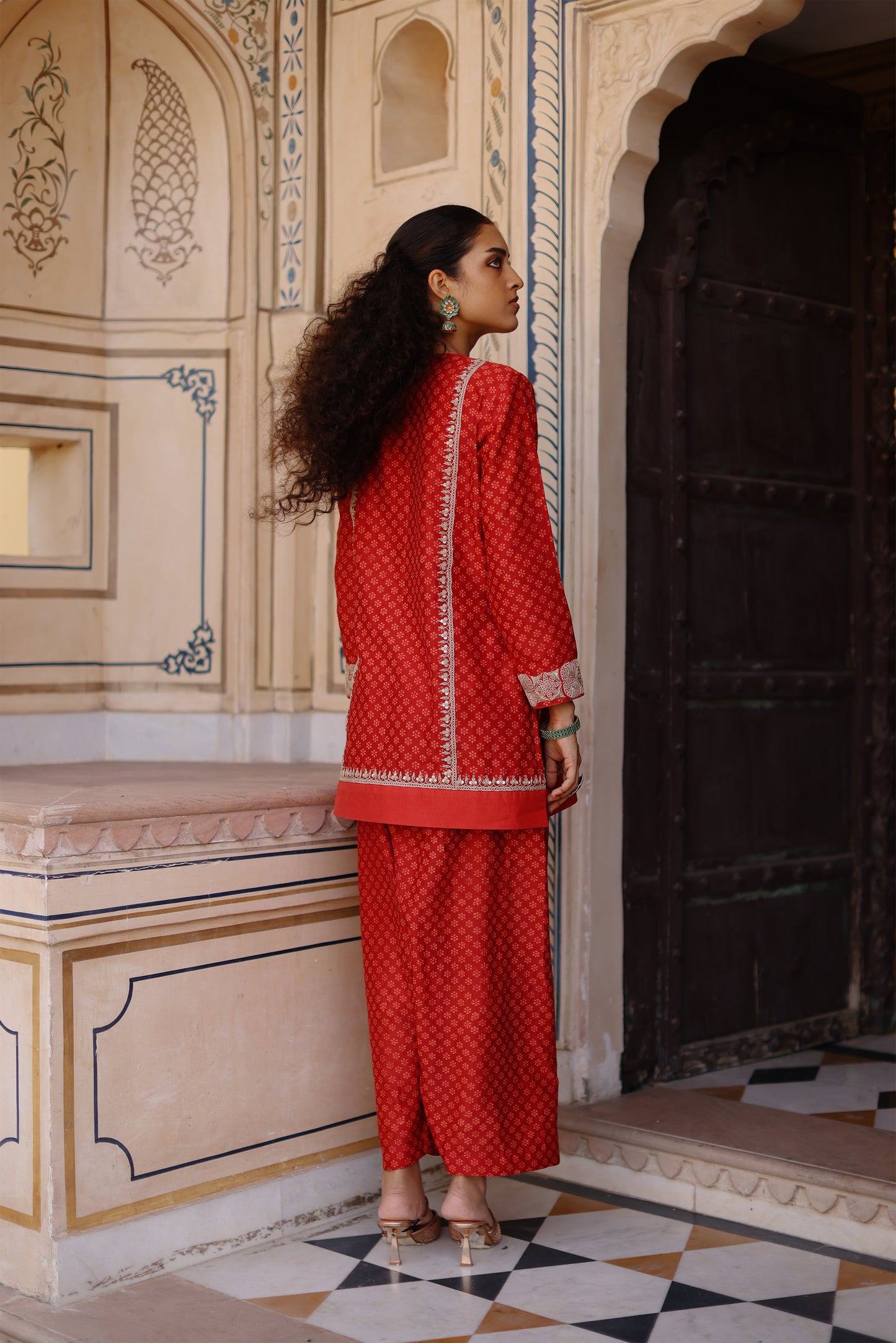 Short Kurti Dhoti