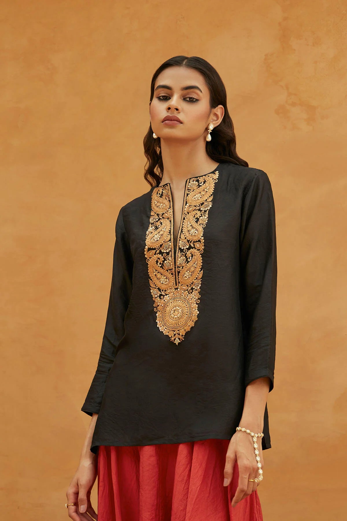 Boondi Black Dhoti Set