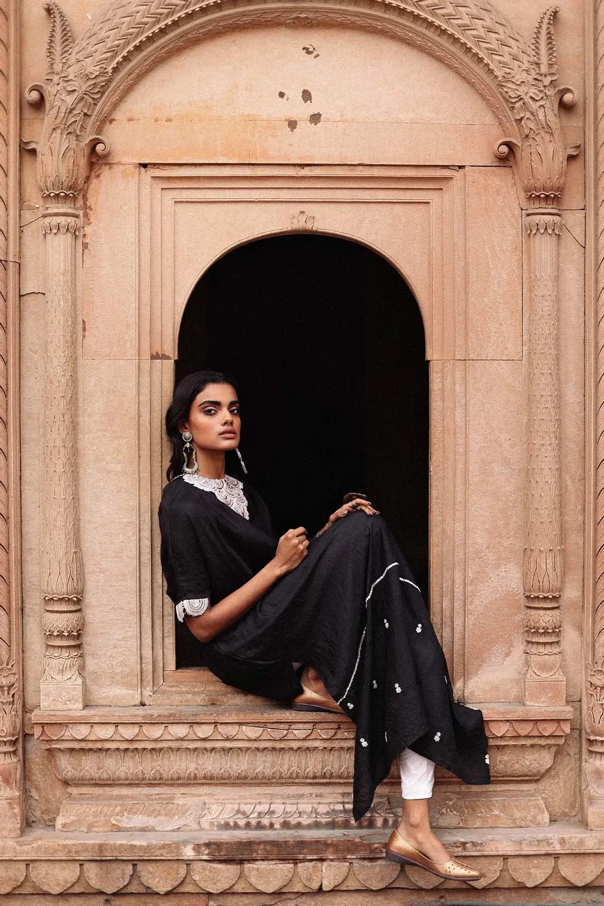 Black Kaftan Set