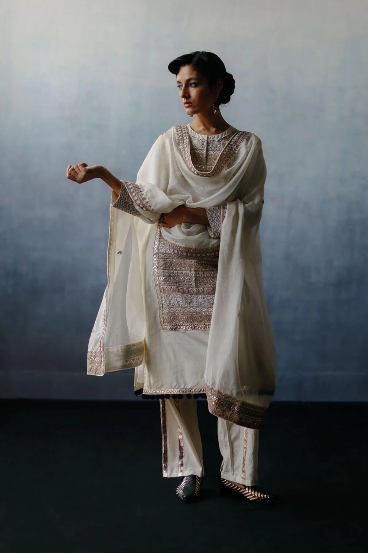 Neel White Panel Kurta Set