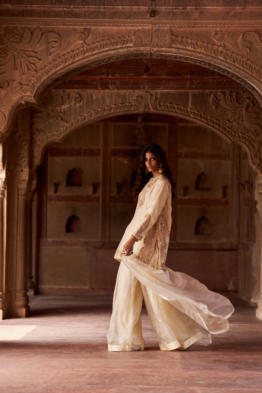 Ivory Sharara Set