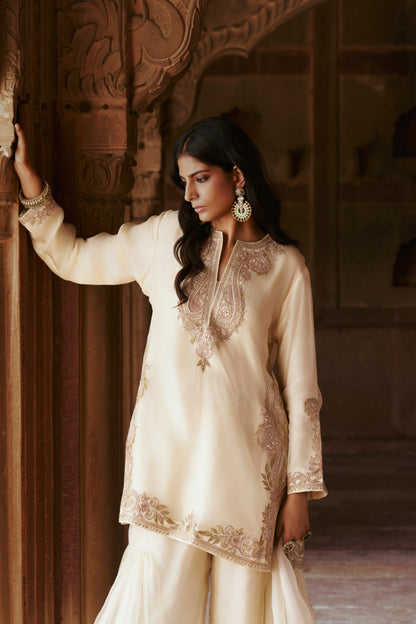Ivory Sharara Set