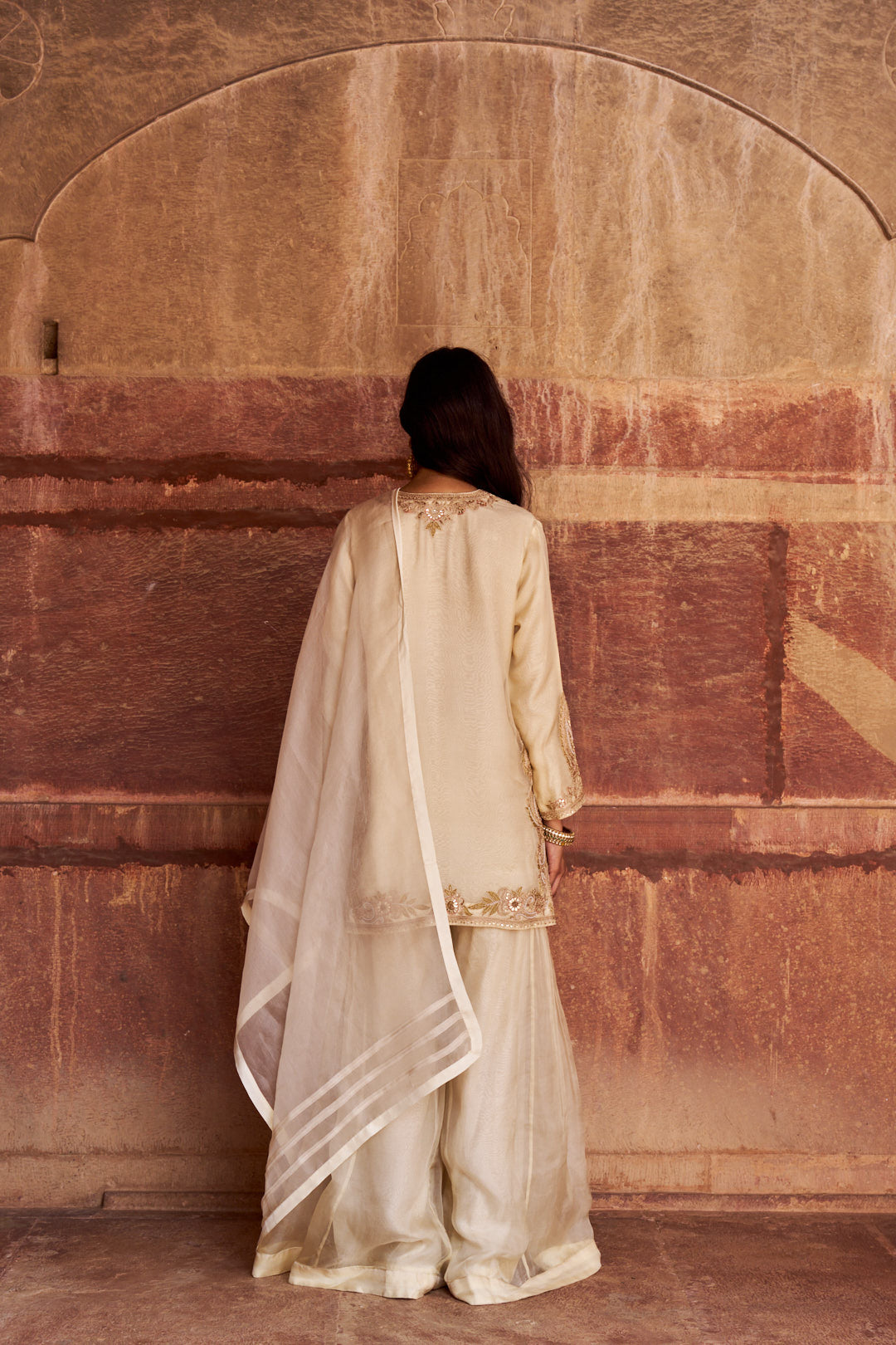 Ivory Sharara Set