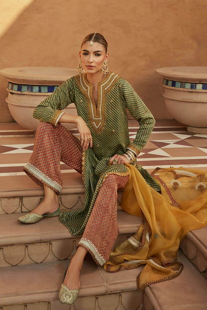 Green Leheriya Kurta Set