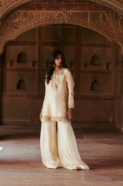 Ivory Sharara Set